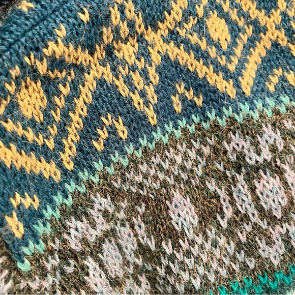 Fair Isle style Alpaca front zip sweater L - Picture 6 of 6
